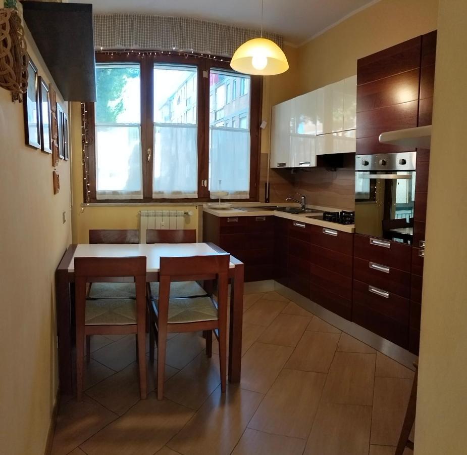Sunnyside Accademia Apartment ลีวอร์โน ภายนอก รูปภาพ