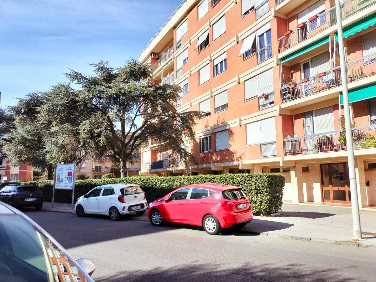 Sunnyside Accademia Apartment ลีวอร์โน ภายนอก รูปภาพ