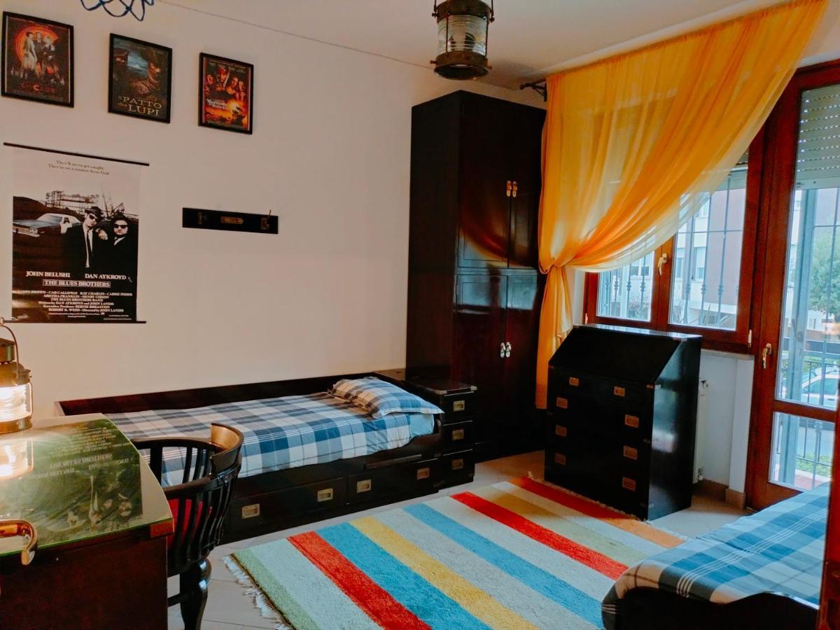 Sunnyside Accademia Apartment ลีวอร์โน ภายนอก รูปภาพ